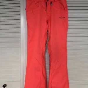 volcom modern straight red snowboard pant size small